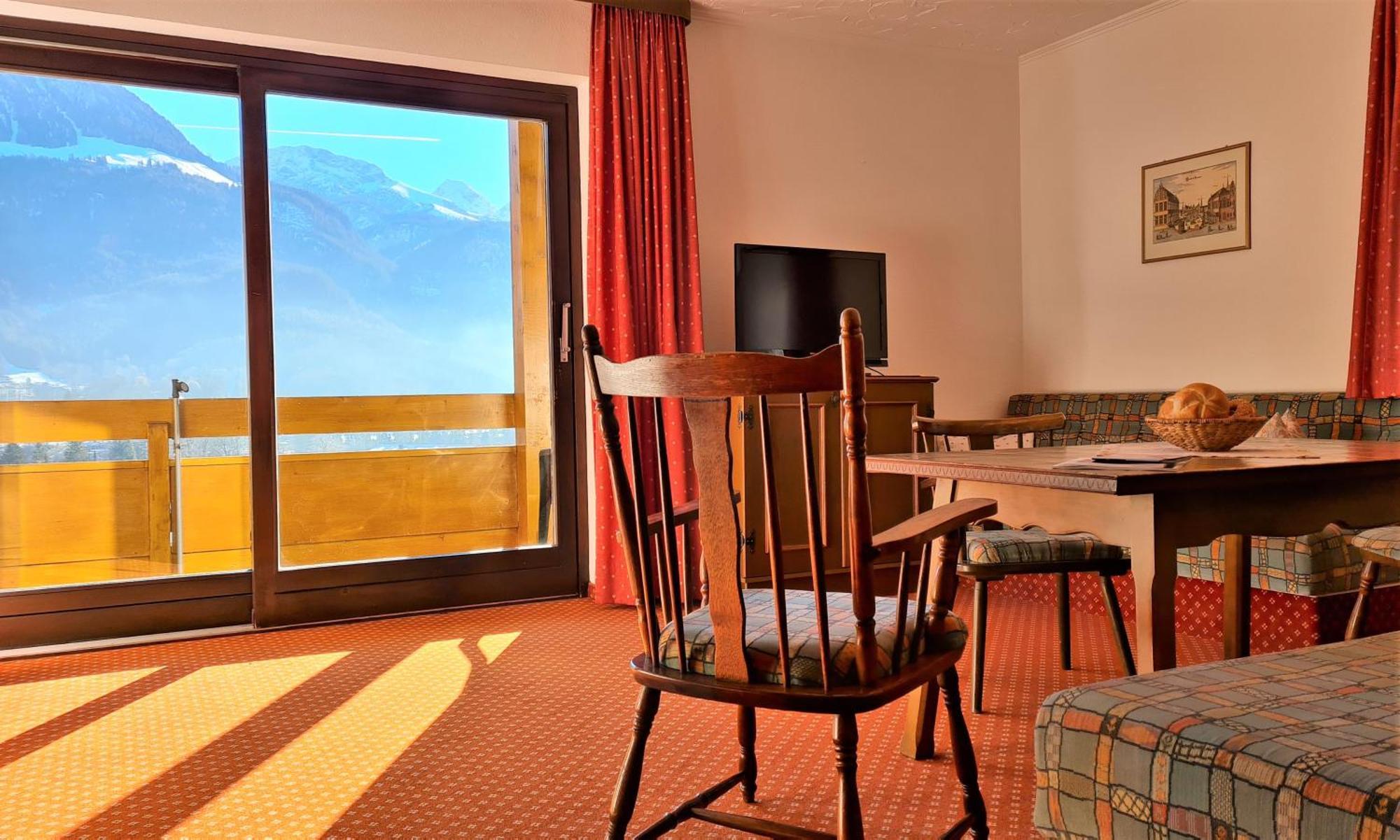 Schneck Apartment *